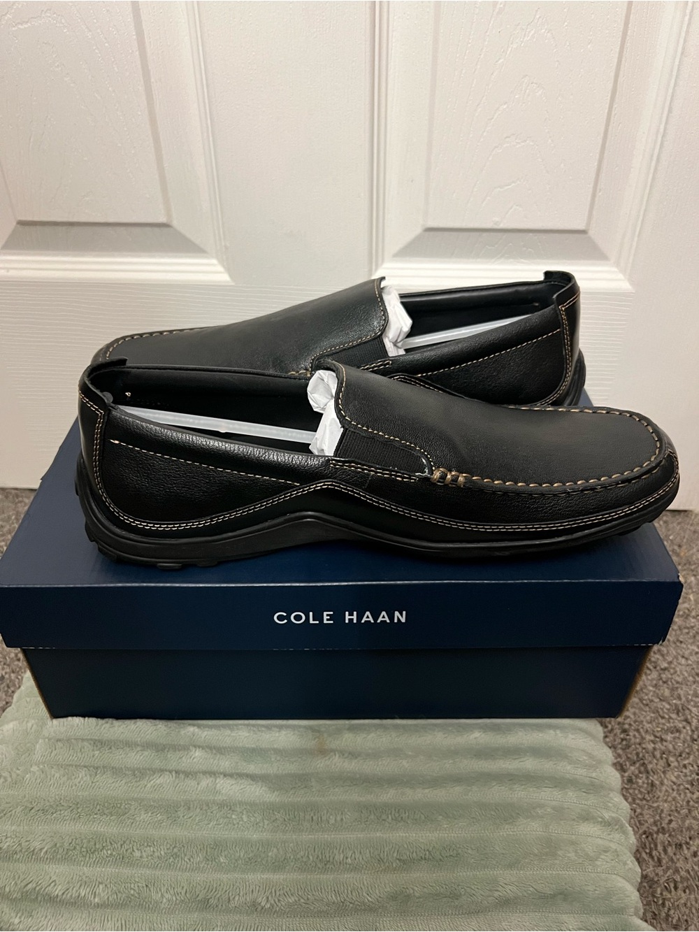 Cole Haan Tucker Venetian Leather Slip-On Loafers with Contrast Stitching